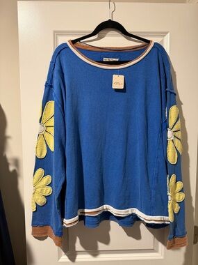 We The Free Blue Sweater with Yellow Daisy Sleeves 🔥 Size XL